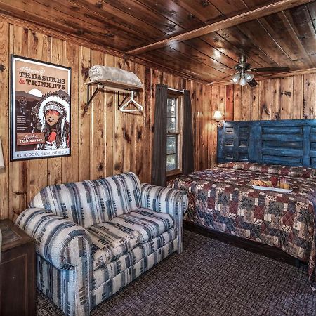 Apache Village 4, King Studio, Midtown, Sleeps 2 Руидозо Экстерьер фото