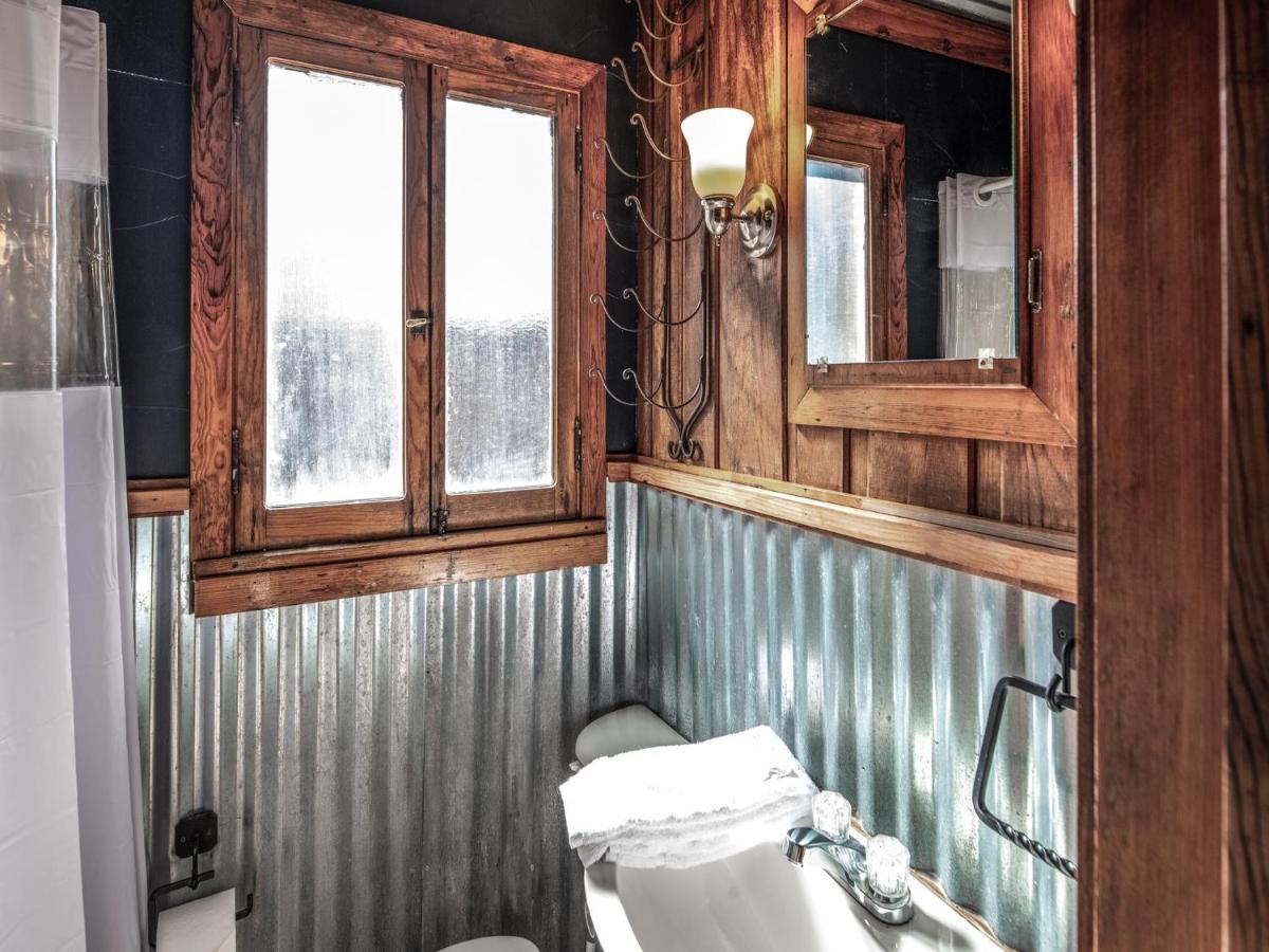 Apache Village 4, King Studio, Midtown, Sleeps 2 Руидозо Экстерьер фото