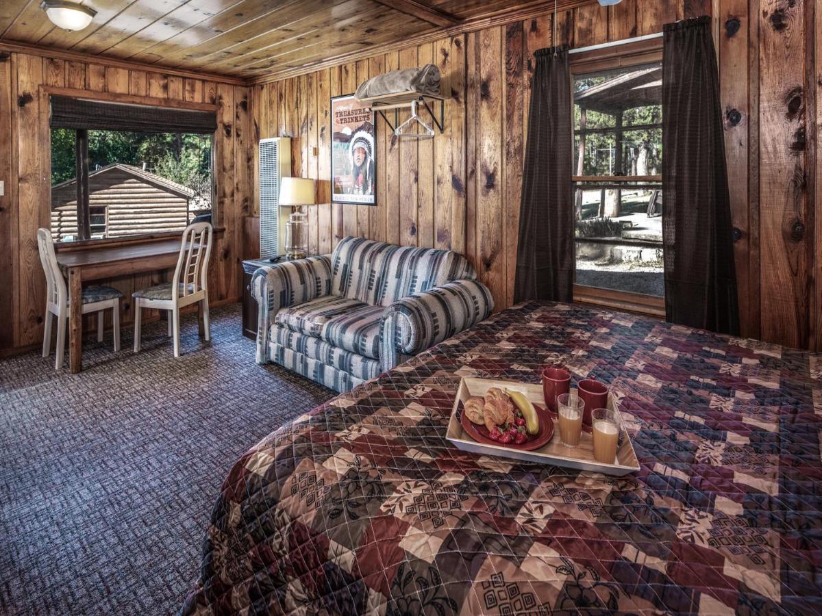Apache Village 4, King Studio, Midtown, Sleeps 2 Руидозо Экстерьер фото